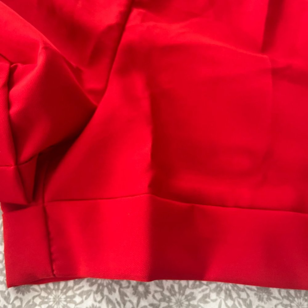 Red Shorts - Picture 5 of 9